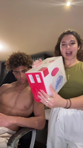 Création d'Ongles Semi-Permanents avec Teodoranct