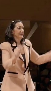 Tú me traes un poco loco, un poquititito loco 👻 | Grupo Talía