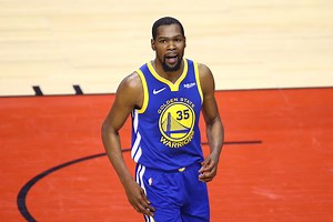 Kevin Durant Claps Back At Fan After Proving His Elbow Jumper Prowess