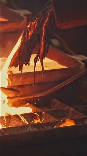 Unlock Vintage Value: The Secret History of Slag Glass #shorts