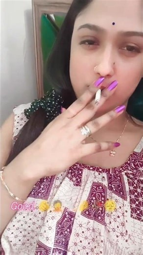Girl's Smoking Virul 💔😭🚭🔞#smoker #smokingcigars #cigarette #girl #shorts #trending #song #সিগারেট