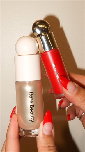 Rare Beauty by Selena Gomez on Instagram: "show of hands: who’s tried the candy cane blush hack? ❤️🤍 @madisonlhandleyy (she/her) wears the Soft Pinch Liquid Blush in Grateful and Positive Light Liquid Luminizer in Enlighten."