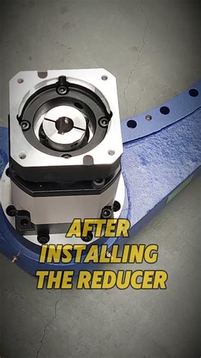 Before and after installing the reducer.#slewingbearing #slewingring #gear #reducer #bearing
