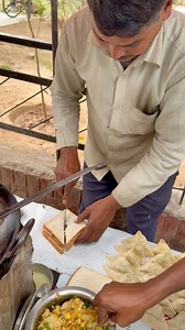 25K views · 103 reactions | Bread pakora street recipe  #reels #trending #viralvideo #streetfood | Street Food Diwane | Facebook