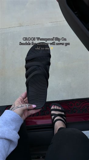 @Crocs slip on waterproof shoes ✨