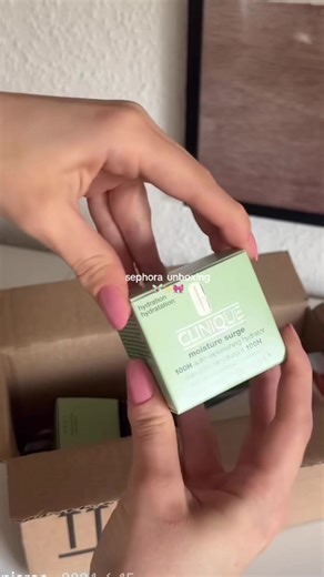 Glow_Unboxing on TikTok