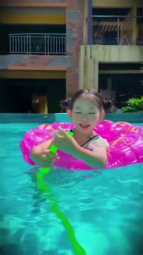 How to save a big child who falls into the pool#Officer Rabbit #angel