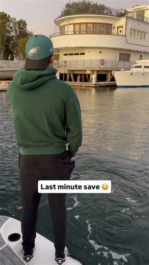 He saved the wallet 😲 #friends #wallet #money | Parker Pannell