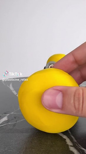 Making a Mega Minion from Despicable Me | Plasticine Relax