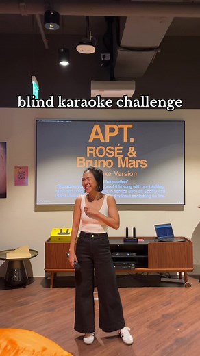 Blind Karaoke Challenge Mashup: Hey Mickey Apt Dance