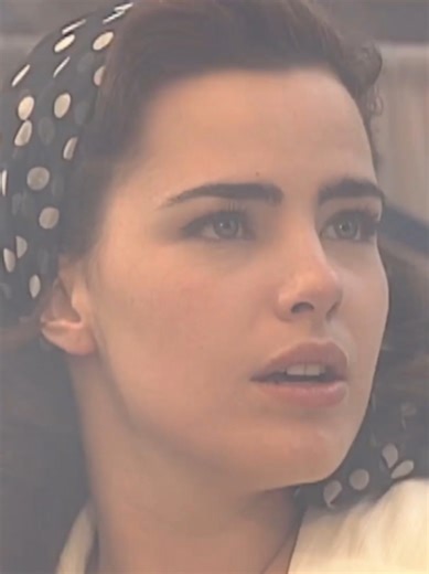 Your eyes… the cruelest kind of beautiful.👁️✨🫠💓 #anapaulaarosio #hildafuracão #hildahurricane #brasil #fyp