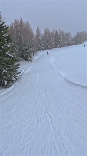 First time trying out a pump track, that was my genuine reaction! #folgaria #acepro2