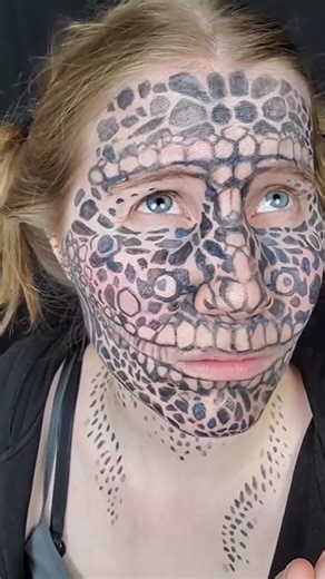 Penny the lizard girl SFX makeup transformation