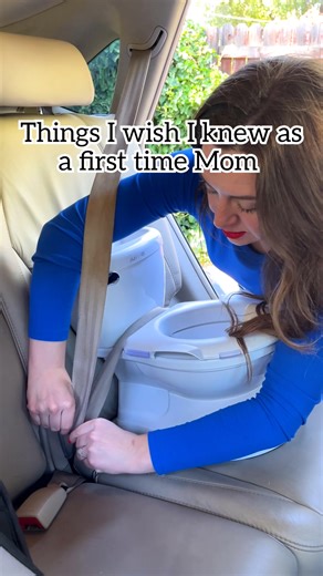 2.5M views · 7.6K reactions | Travel Tips I wish I knew as a first time Mom! ‍♀️ These are our favorite Road trip tips, packing tricks, beach hacks and so much more! Whether you're traveling by plane, boat or car these hacks will save you time, money and sanity while vacationing with kids! #momlife #travelingwithkids #toddlerlife #parentingtips #LifeHacks | Jeff & Lauren | Facebook