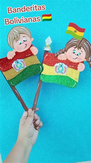 Hermosas banderitas! Perfectas para programas o souvenirs para tus niños! Realiza tus pedidos al 📲 70769139 #programasescolares #banderas #banderaboliviana🇧🇴 #arteclubcbba #gomaeva #aniversariobolivia #fiestaspatrias #6deagosto