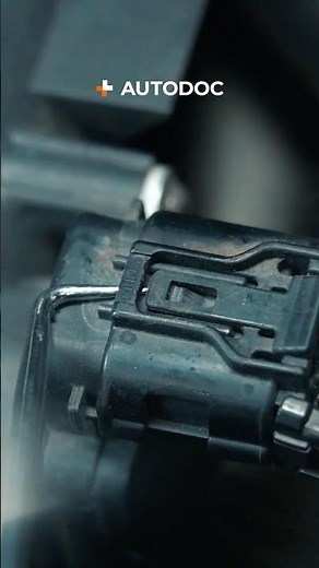 How to detach an electrical connector correctly 🔌 #shorts #howto #diy