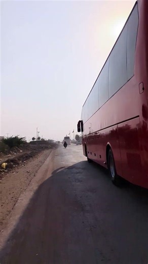 4 new Daewoo falcon buses