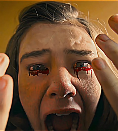 “Margaret Looked in the Mirror… Then Something TERRIFYING Happened! 😨🪞” #shorts #viral