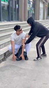 4.9M views · 28K reactions | Sometimes, all it takes is a simple apology #Lemonentertainment #ContentCreator #KindnessMatters | Lemon Entertainment | Facebook