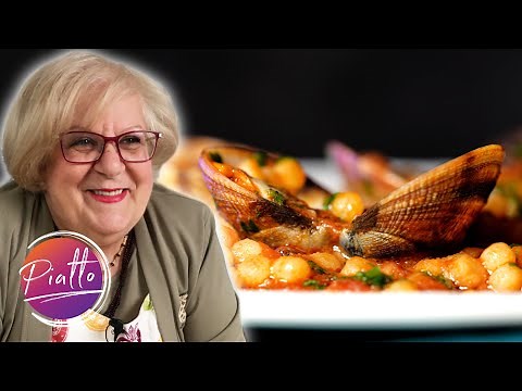 Sardinian Fregola Pasta with Clams - Traditional Recipe from the Italian island of Sardegna!