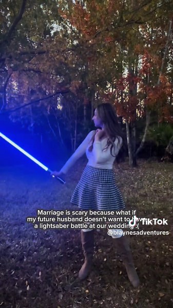 Dramatic Lightsaber Moments with Ani Ep2 Neopixel