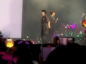 这个视角真的好乌托邦啊