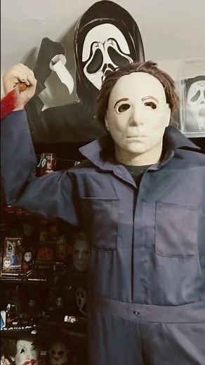 Spirit Halloween 2018 Halloween h20 Michael Myers animatronic
