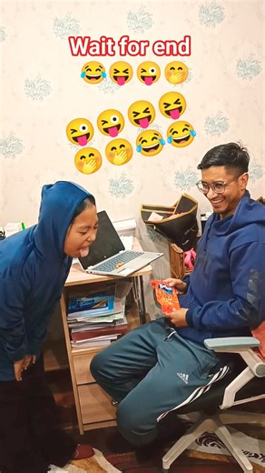 prank with sister 😂 #shorts #youtubeshorts #prank #funny #comedy