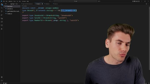 请勿像这样编写您的 ID 类型