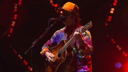 What's the reason for this again? Hang around for the jam on this one. ** from Billy Strings 12/10/2025 Show at the Bok Center Tulsa, OK #billystrings #jamgrass #wargasm #jamband #bluegrass | Happy Rabbits