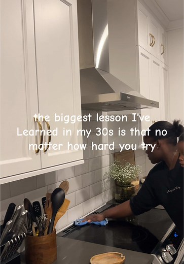 Day in and day out 😅 #relatable#kitchencleaning #cleanwithme#cleantok #cleaningmotivation