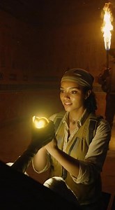 The Gold Heart of the Mummy Hook: “A mummy… with a heart of pure gold?” Script: Inside a royal tomb, scientists found a mummy whose heart had been replaced with a solid golden replica. A ritual gift—meant to guide the soul in the afterlife. Description: A mummy discovered with a golden heart instead of a real one. Tags: #Mummy #Pharaoh #EgyptianRituals #GoldArtifacts | Urban Bazaar