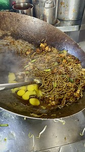 487K views · 4.3K reactions | Massive Mee Goreng Sotong in Penang  | Penang Foodie | Facebook