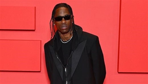 Travis Scott amazes fan at concert, presents shirt and shoes in a heartwarming gesture