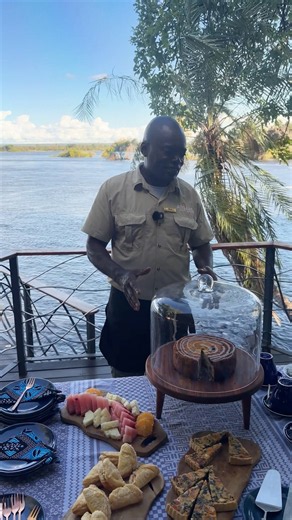 This is what high tea looks like on the Zambezi River. You're welcome. 🐘✨
