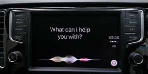 Using CarPlay with or without your voice