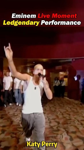 Eminem Real Slim Shady LIVE 😱🔥 The Crowd Goes Crazy 🤯