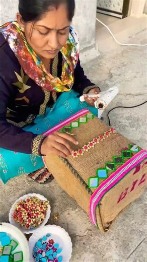 Transfer Your Old Tin Container to Usefull