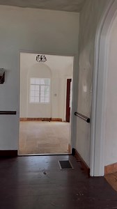 247K views · 3.6K reactions | The “Bin Laden Mansion”.., well it was actually a brother and family that was staying here on 911, and supposedly they were escorted to the airport by authorities in order to quickly get them out of the country safely. I believe this home is now owned by developer, and I believe they’re going to probably tear it down and develop the land. | A lady called Johnna | Facebook