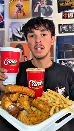 This Raising Cane’s Feast Was Way Bigger Than I Expected! 🍗🔥🤤 ASMR Mukbang #raisingcanes #shorts
