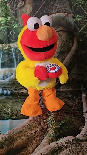 Elmo Amazing chicken dance #sesamestreet #dancecover #satisfying #youtubeshorts
