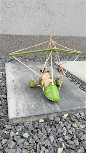 Metal Paramotor Model – Handmade Aviation Decor