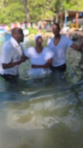 Fire in the river 🔥🔥🔥🔥 | Peter Calvert