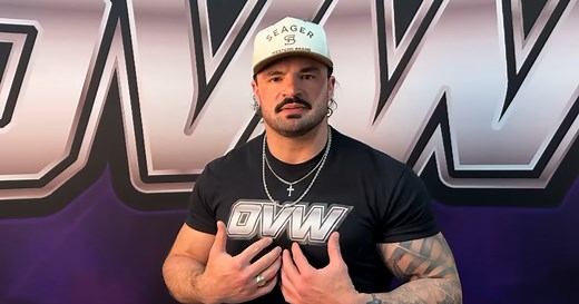 Kash Daniel finds life after football in the wrestling ring: "I feel alive"