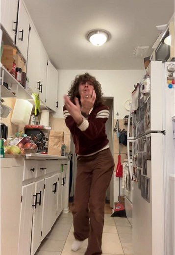 70's Music and Fashion: A Nostalgic Journey