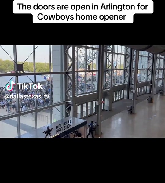 Cowboys Home Opener at AT&T Stadium