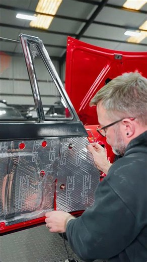 Alfa Romeo Spider Door Sound Deadening & Custom Speaker Install