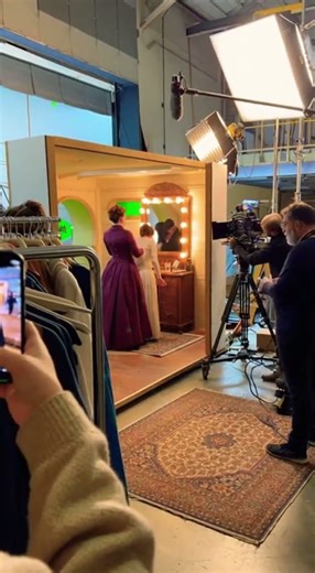 Titanic Bts : Rose’s Mother Tightens Her Corset | Intense Titanic Moment 🎬