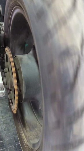 HONDA NC39-1010*** CB400SF VTEC リアホイール振れ確認動画