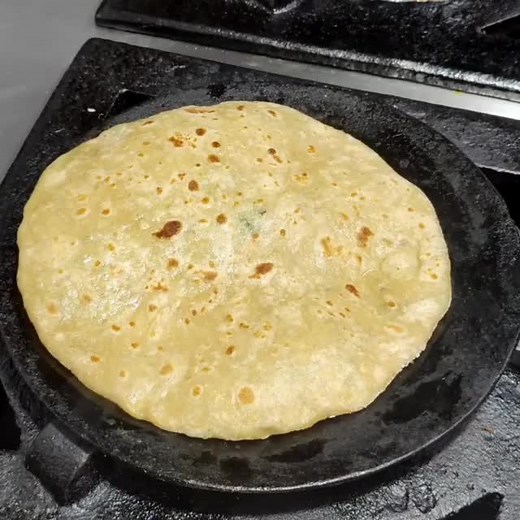 How to Make Homemade Flatbread: Step-by-Step Guide